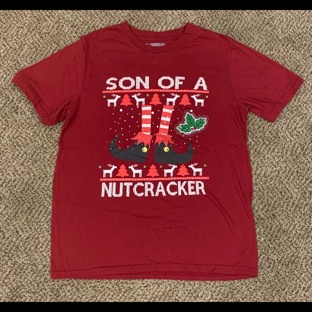 Men’s Holiday T-shirt Elf Light Up Size Medium